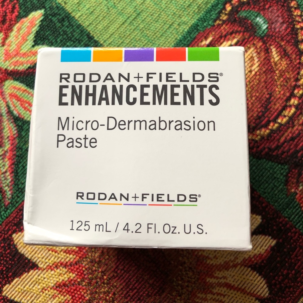 Rodan and Fields Mico-dermabrasion paste